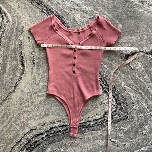 Ribbed Button-Front Bodysuit in Dusty Rose